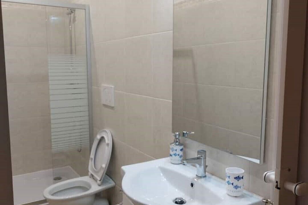 Photo of Bathroom in Matino