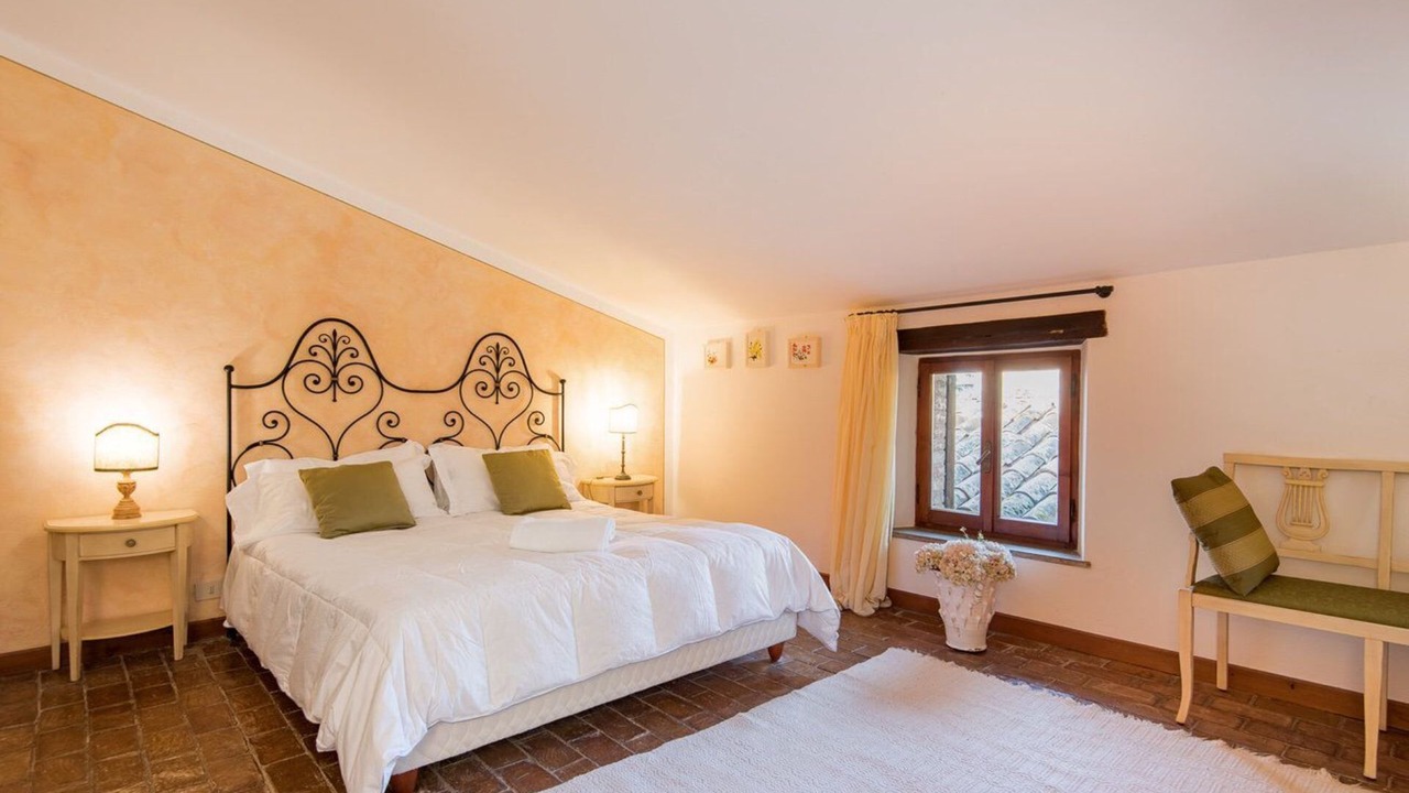 Photo of Bedroom in Doglio