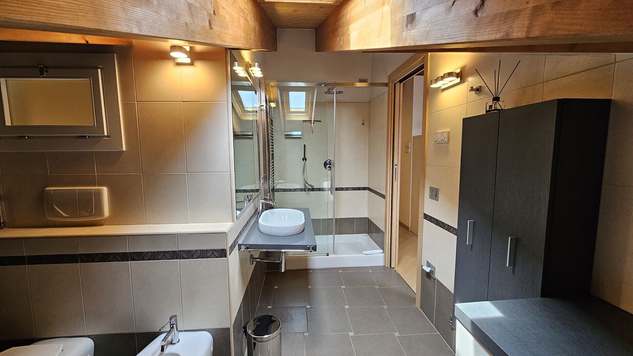 Photo of Bathroom in Montioni