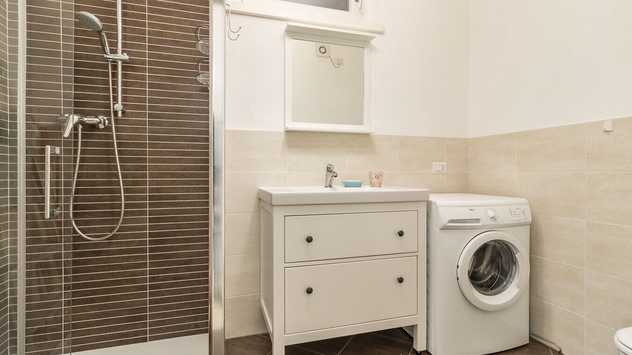 Photo of Bathroom in Cremia