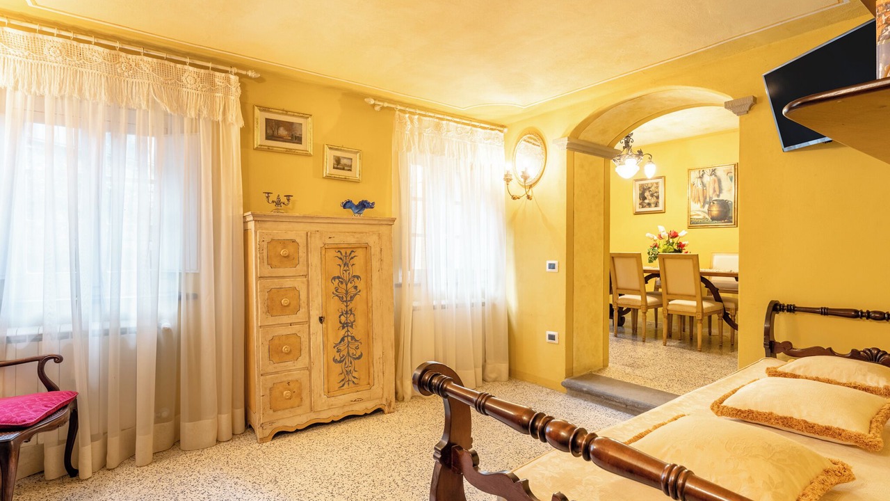 Photo of Bedroom in Molazzana