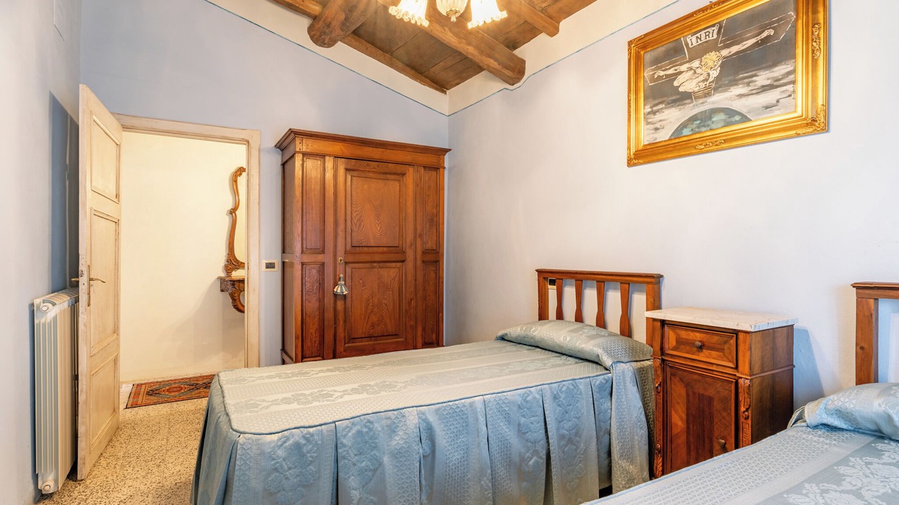 Photo of Bedroom in Molazzana