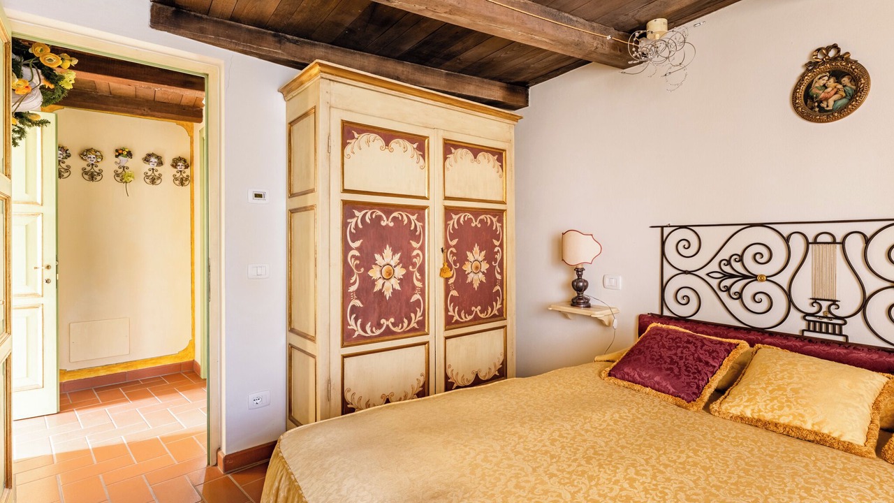 Photo of Bedroom in Molazzana