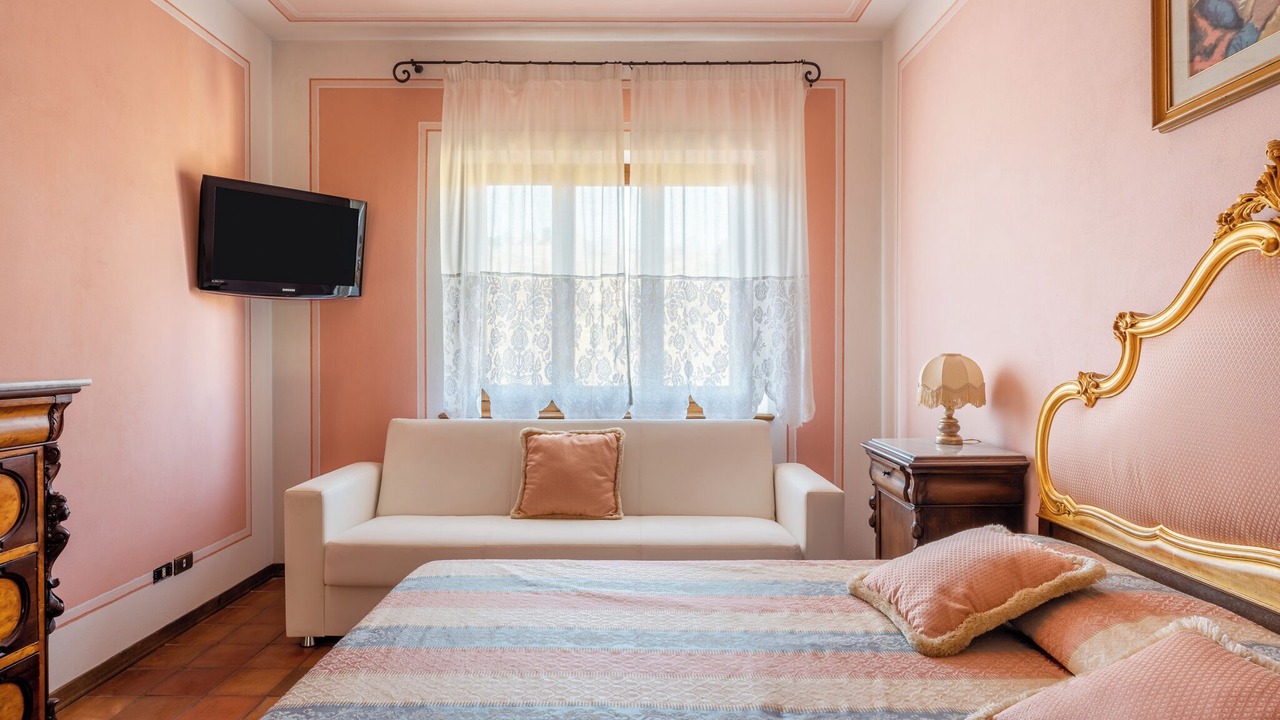 Photo of Bedroom in Molazzana
