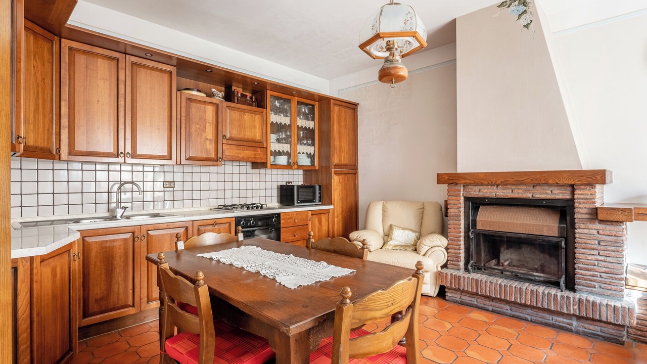 Photo of Kitchen in Molazzana