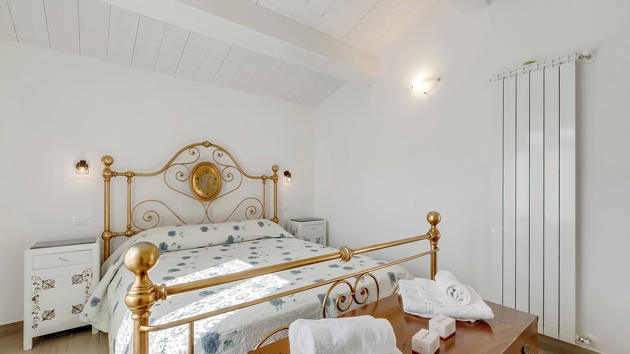 Photo of Bedroom in Montieri