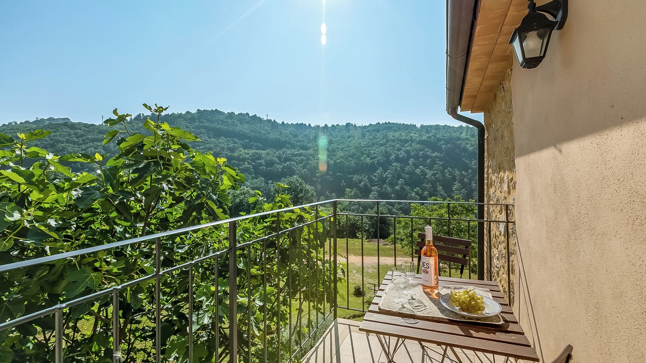 Photo of Patio Balcony in Montieri