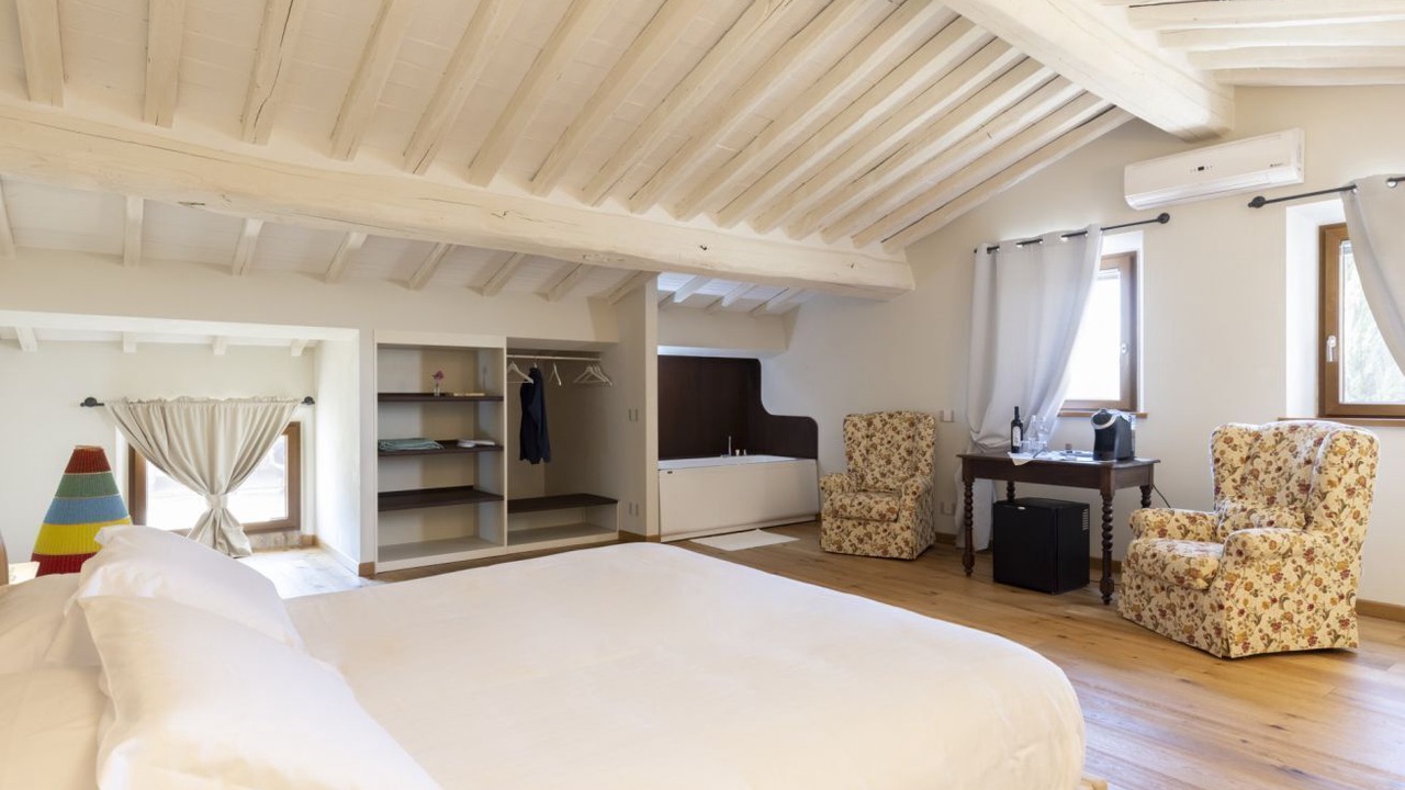 Photo of Bedroom in Montisi