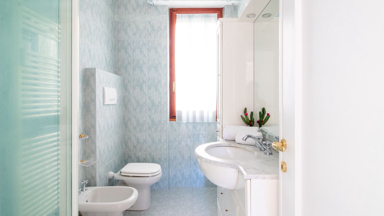 Photo of Bathroom in Recco