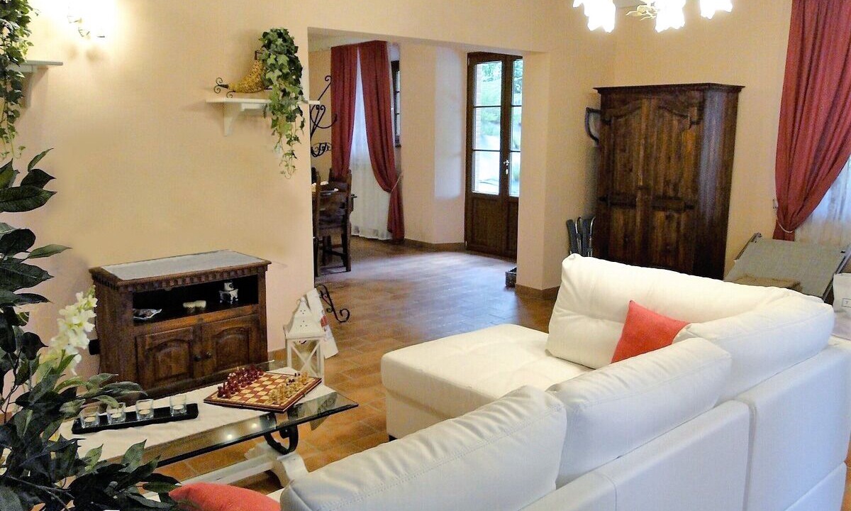 Photo of Livingroom in Camporgiano