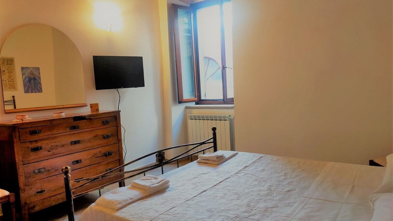Photo of Bedroom in Acquasparta