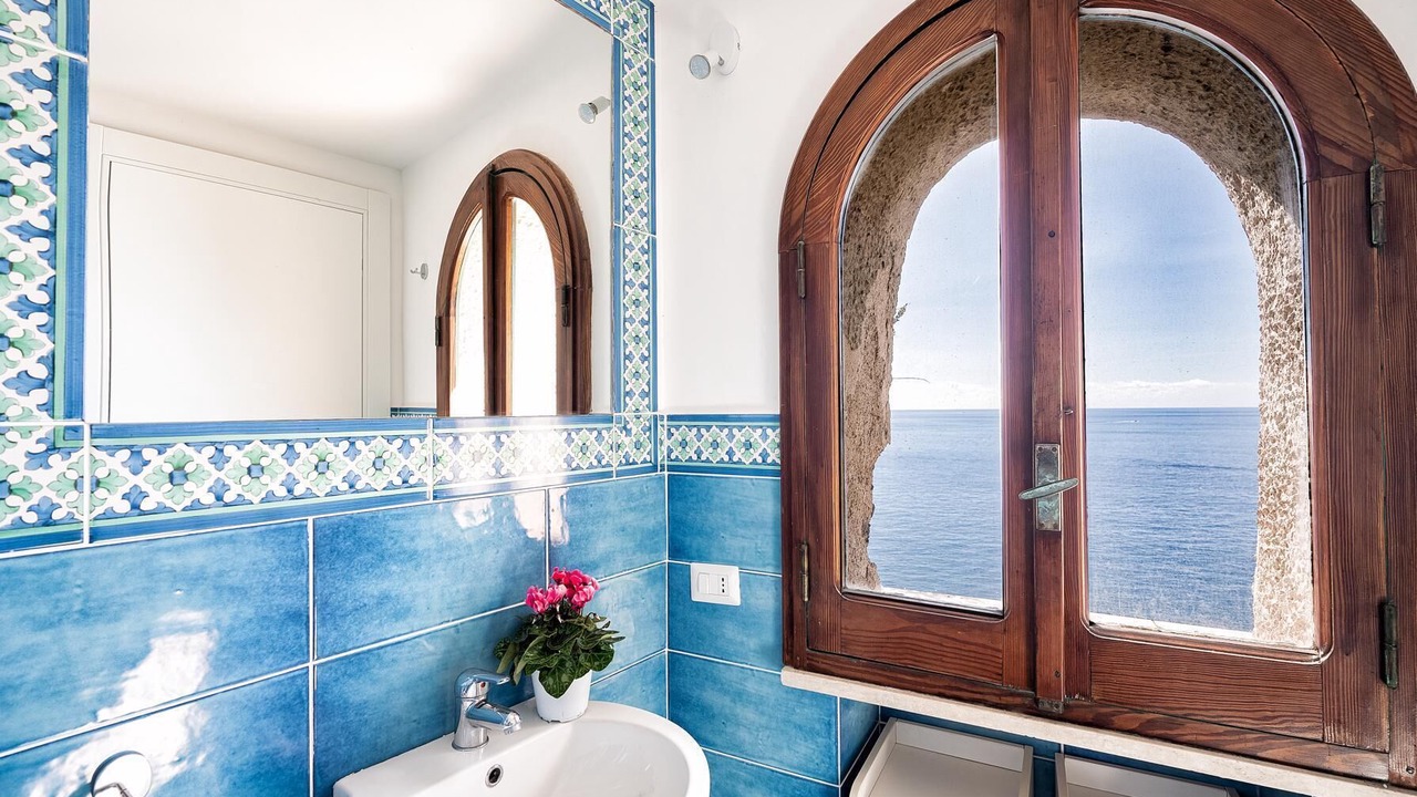 Photo of Bathroom in Maiori