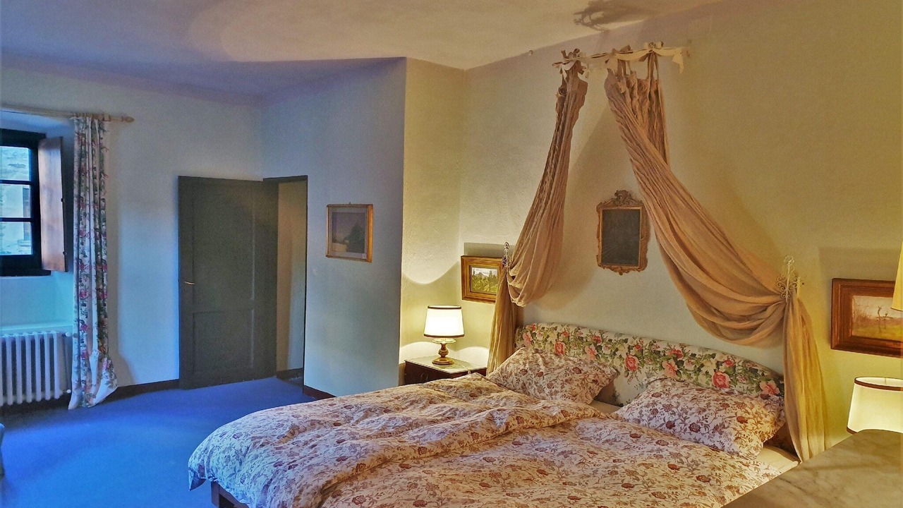Photo of Others in Saint-remy-de-provence
