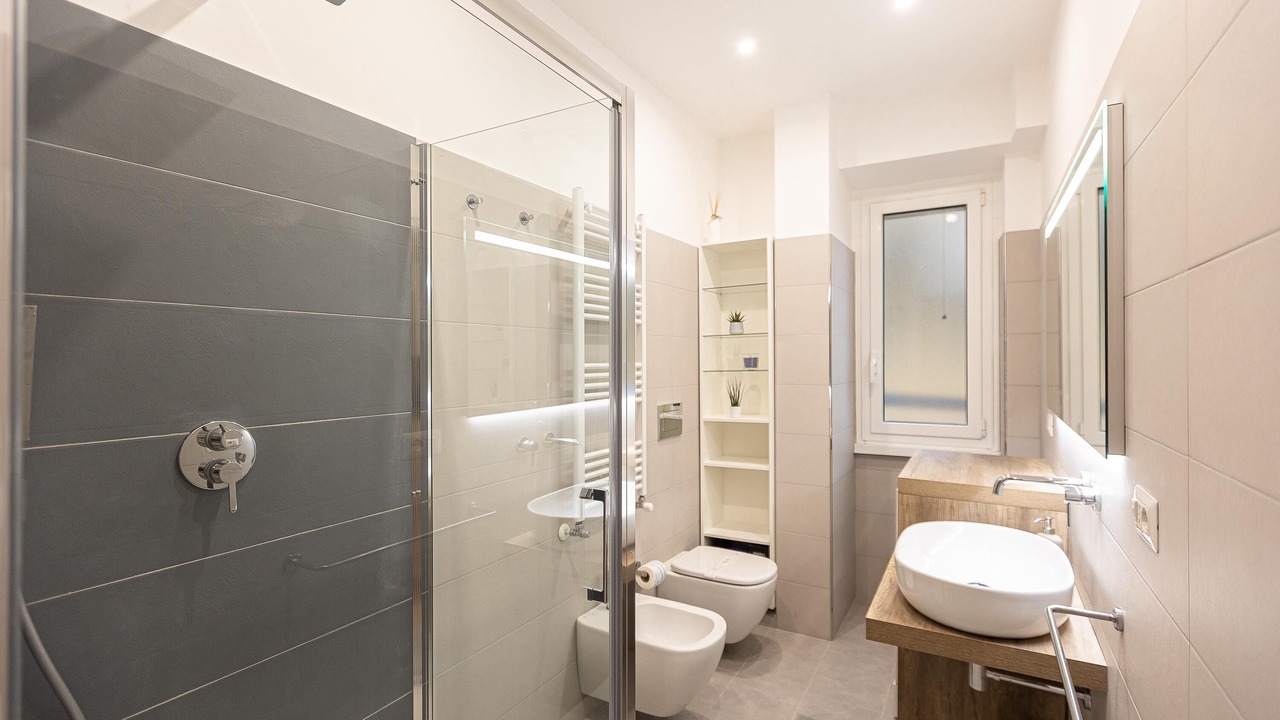 Photo of Bathroom in Universita