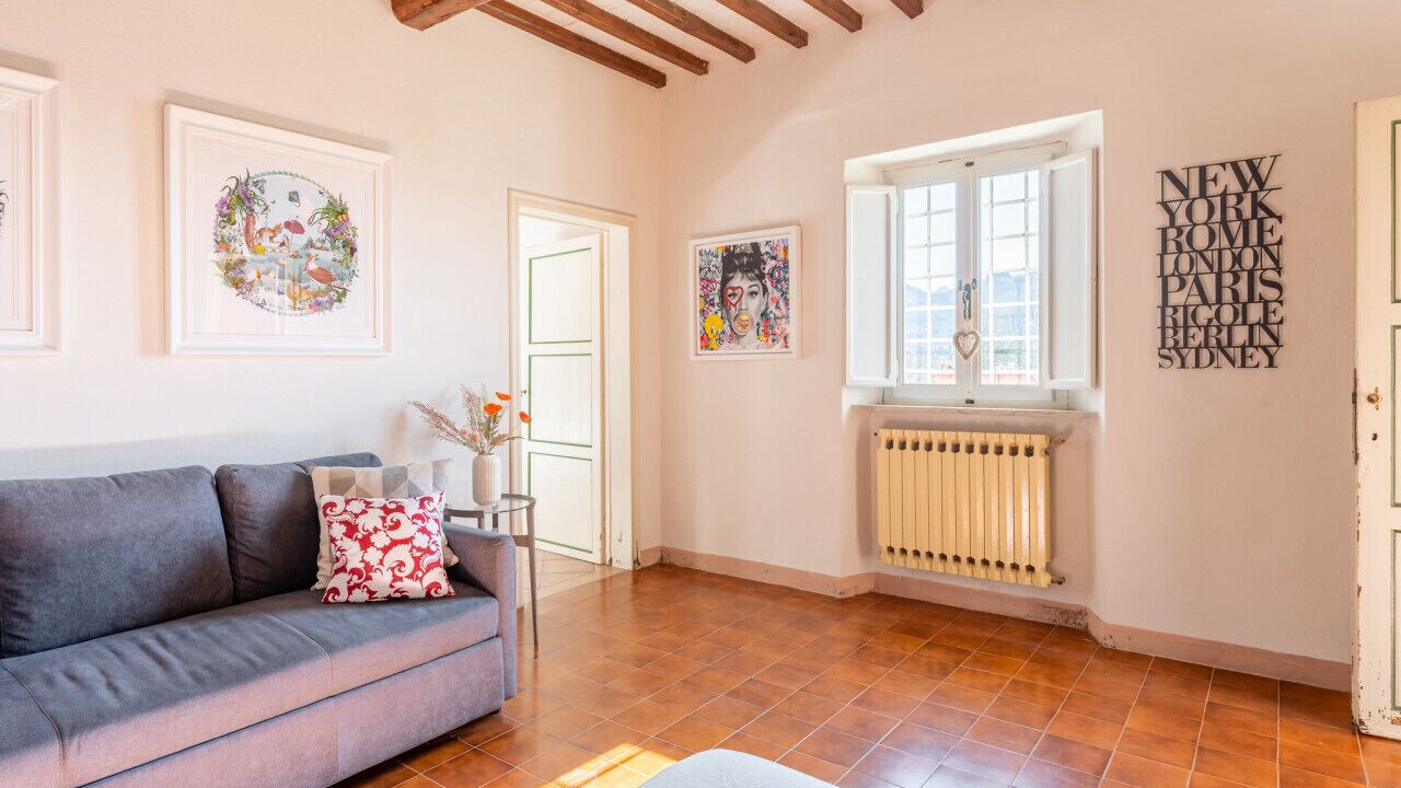 Photo of Livingroom in Mologno