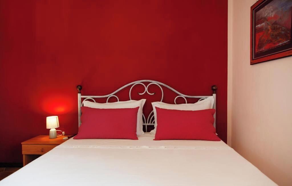 Photo of Bedroom in Castiglione Tinella