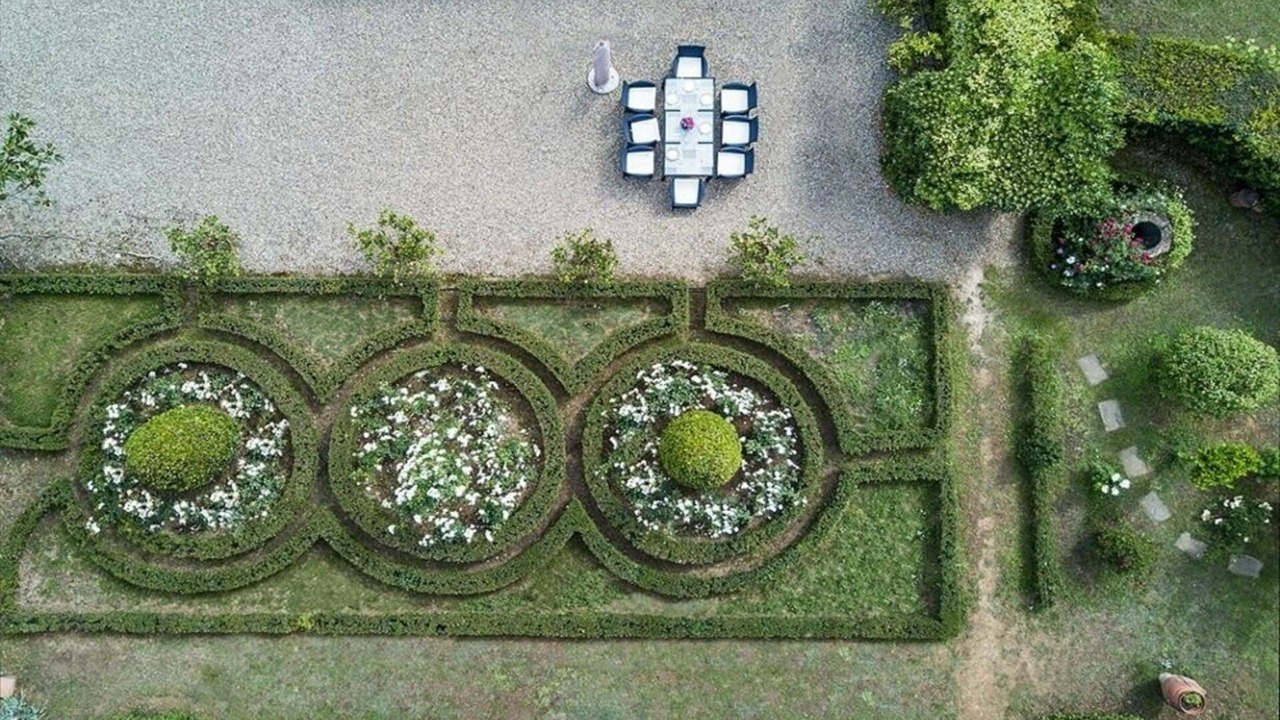Photo of Patio Balcony in Le Cure