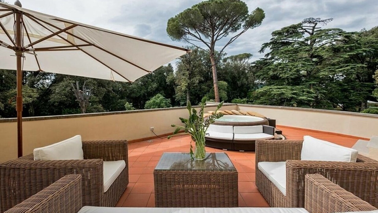 Photo of Patio Balcony in Le Cure