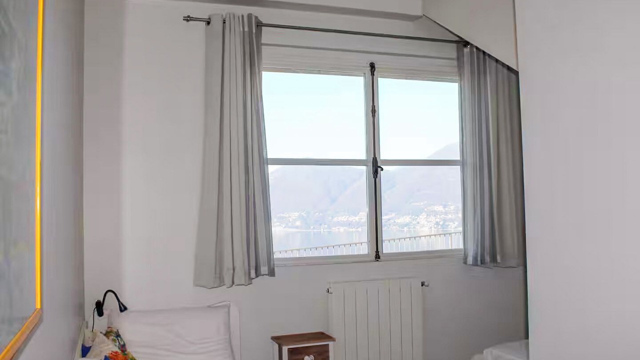 Photo of Bedroom in Brezzo di Bedero