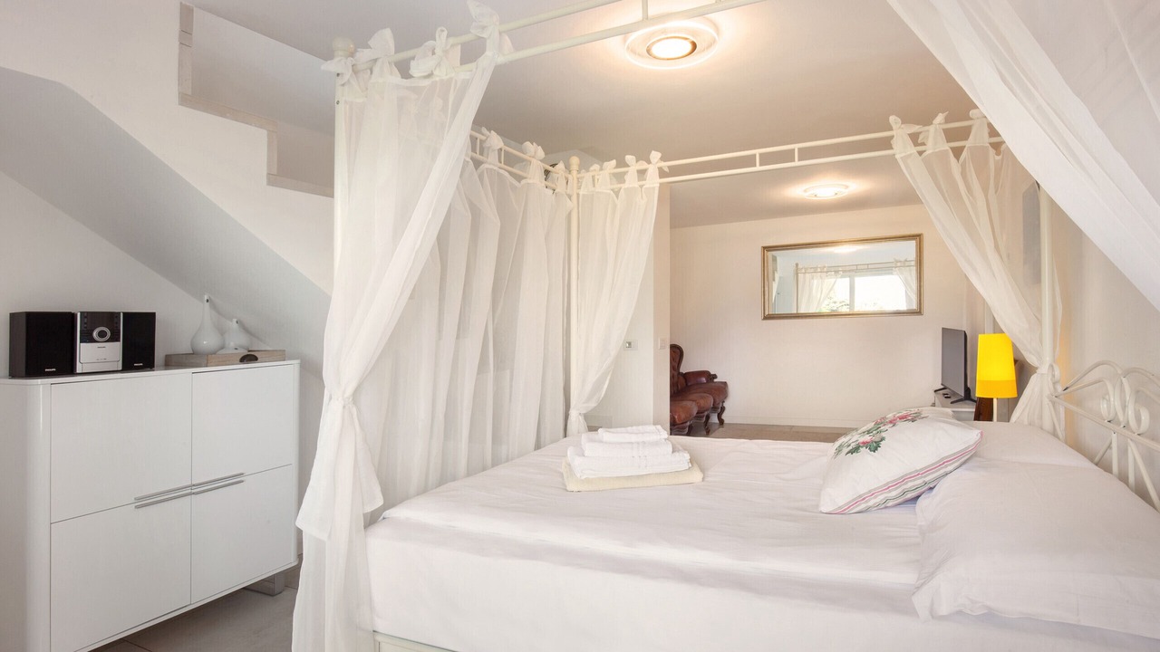 Photo of Bedroom in Torri del Benaco