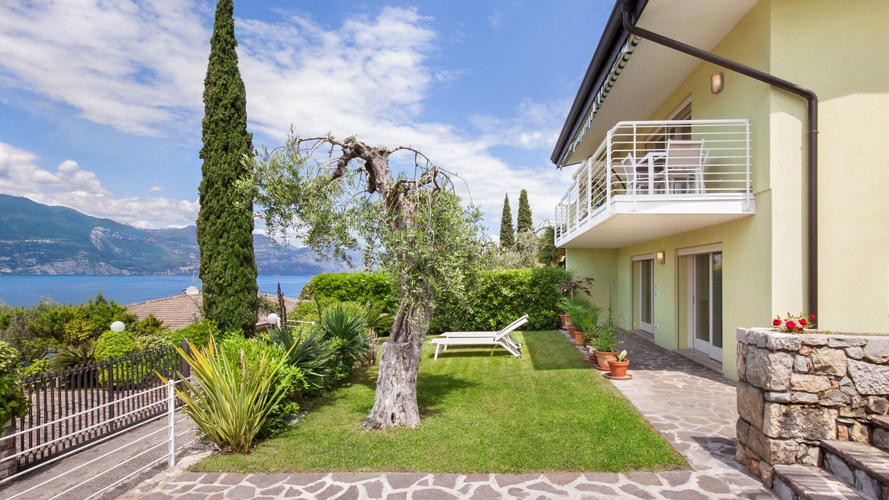 Photo of Patio Balcony in Torri del Benaco