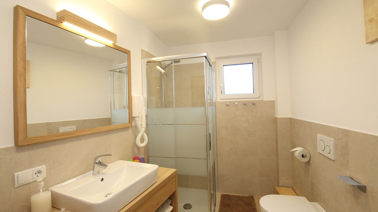 Photo of Bathroom in Albions