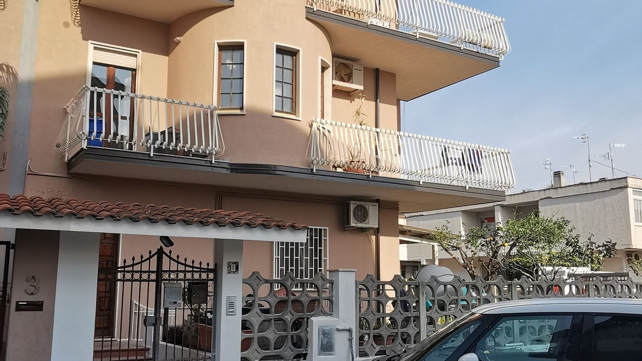 Photo of Outdoor in Bianco