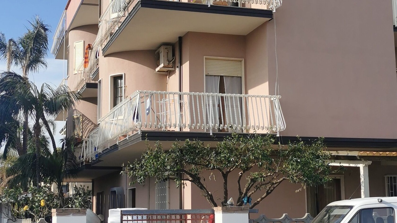Photo of Outdoor in Bianco