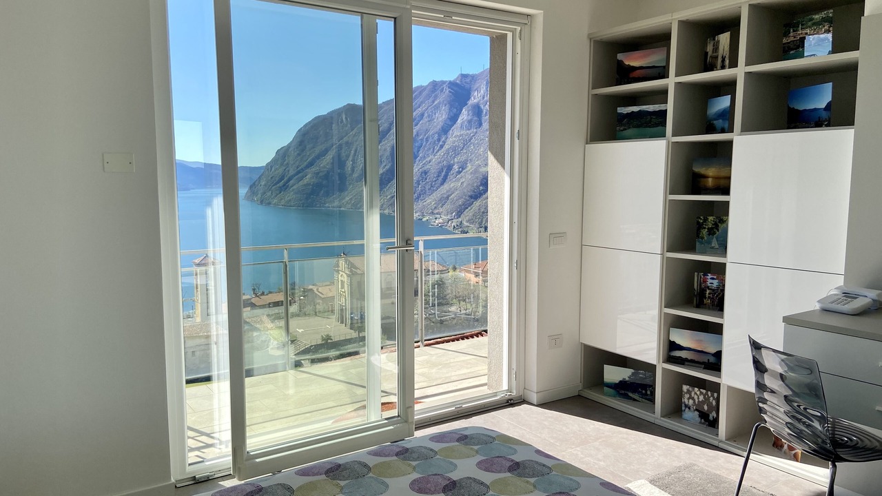 Photo of Bedroom in Solto Collina