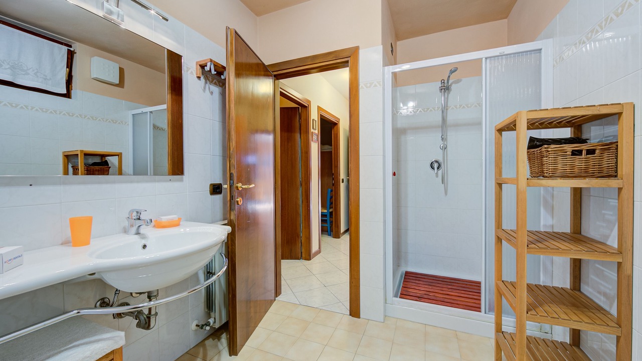 Photo of Bathroom in Vesio
