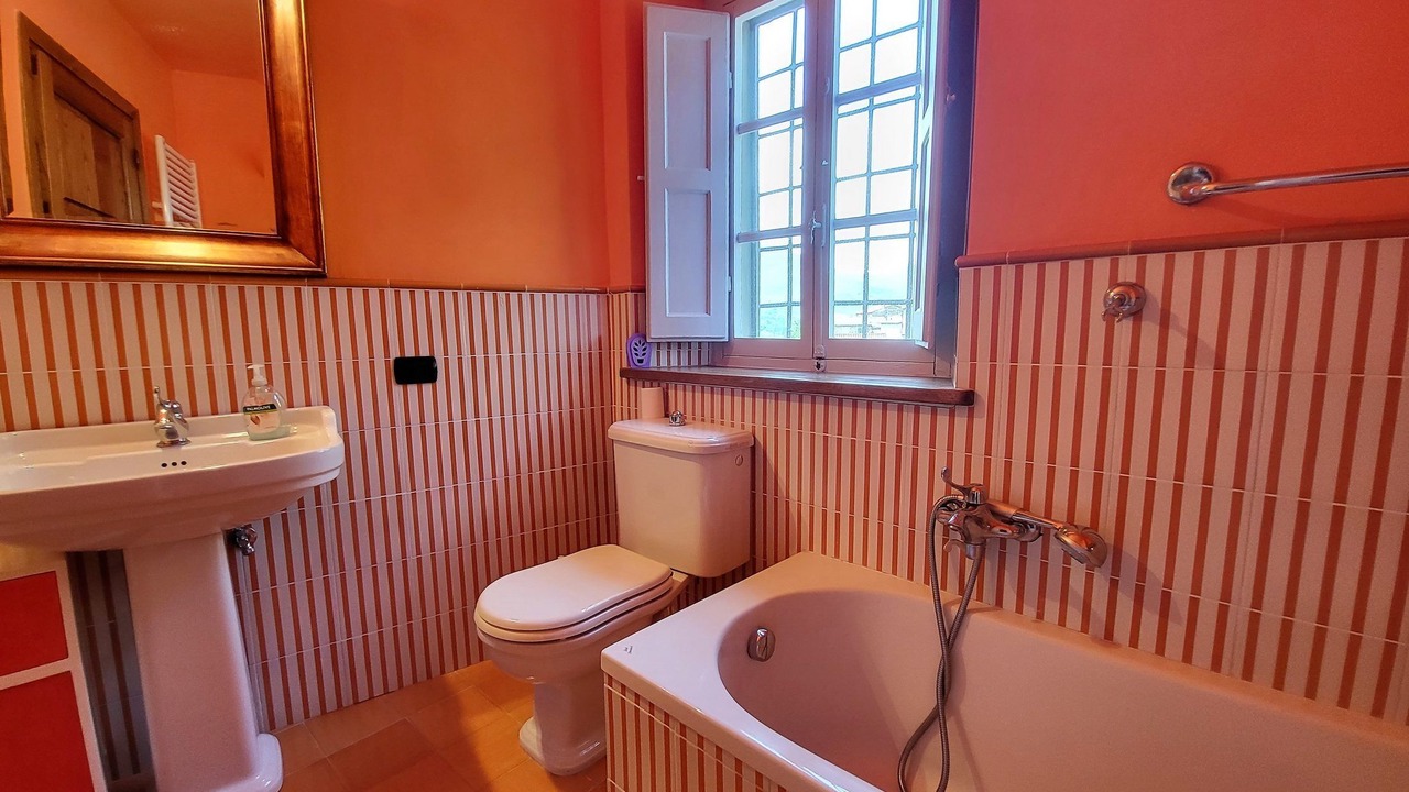 Photo of Bathroom in San Romano in Garfagnana