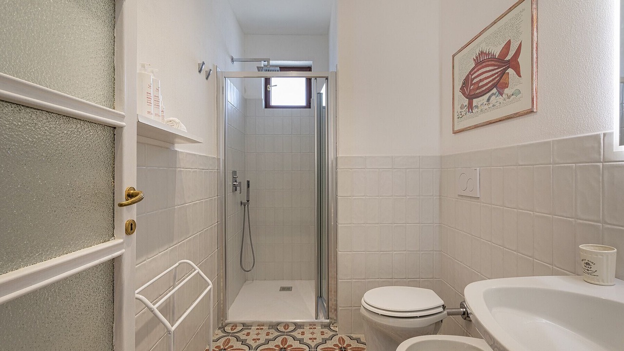 Photo of Bathroom in Recco