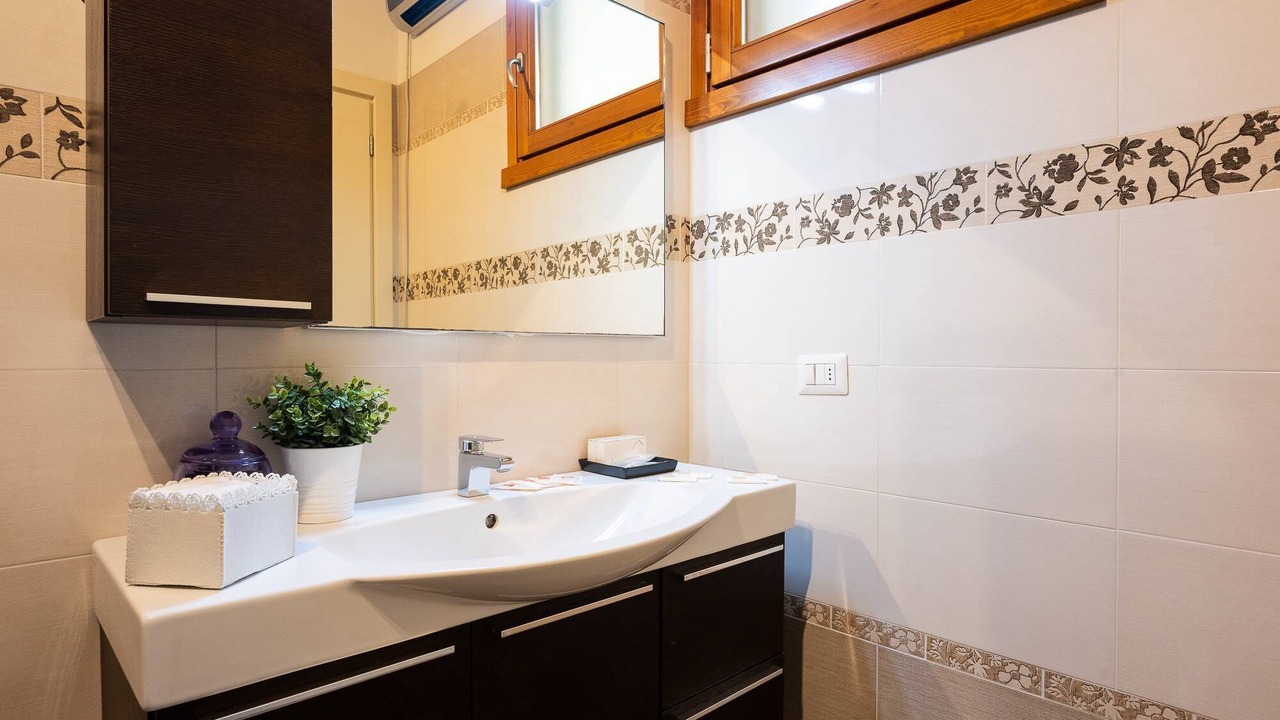 Photo of Bathroom in Isolotto