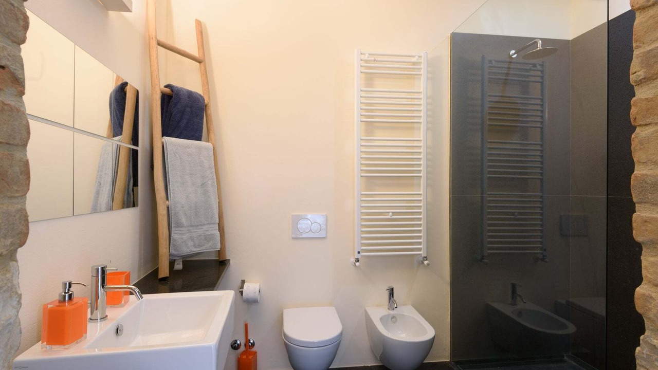 Photo of Bathroom in Doglio