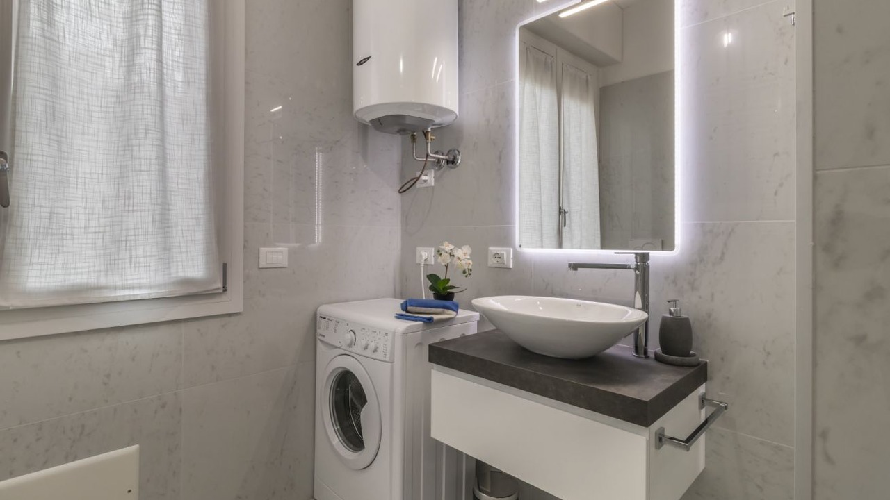 Photo of Bathroom in Verona City Centre
