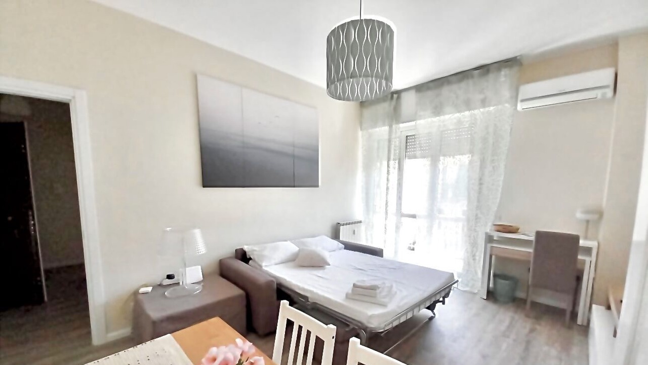 Photo of Bedroom in Como
