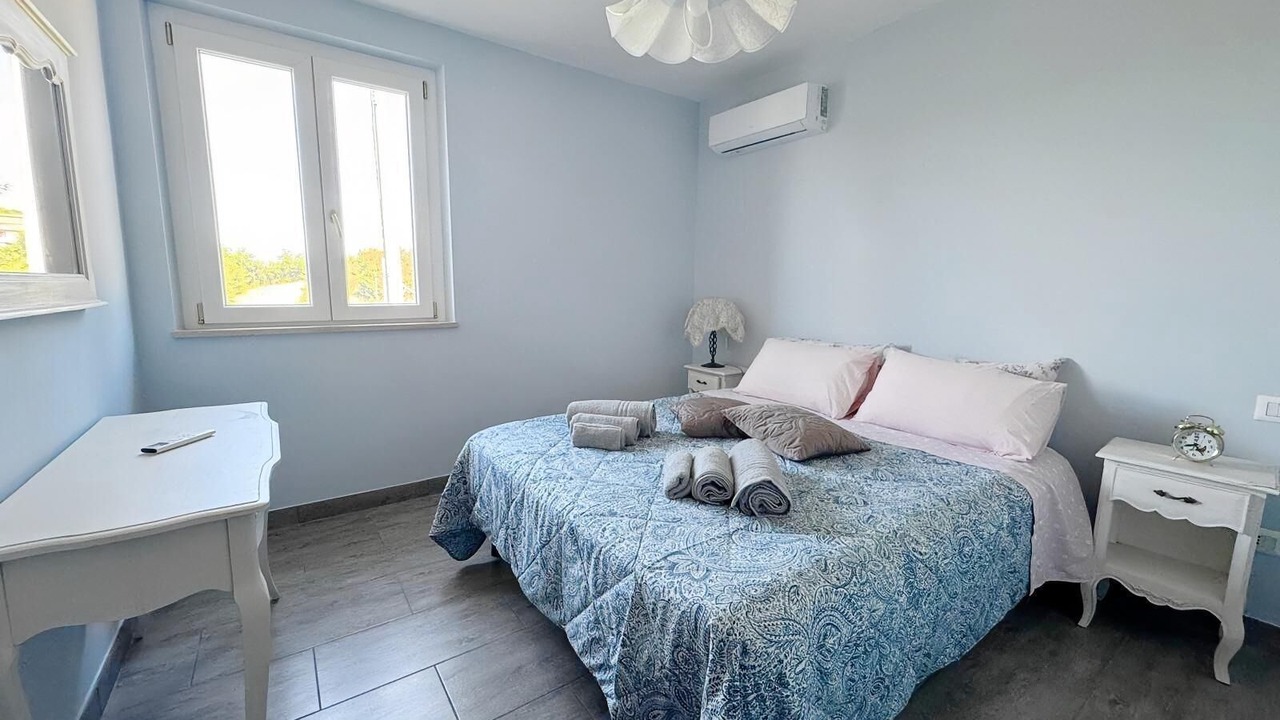 Photo of Bedroom in Atina