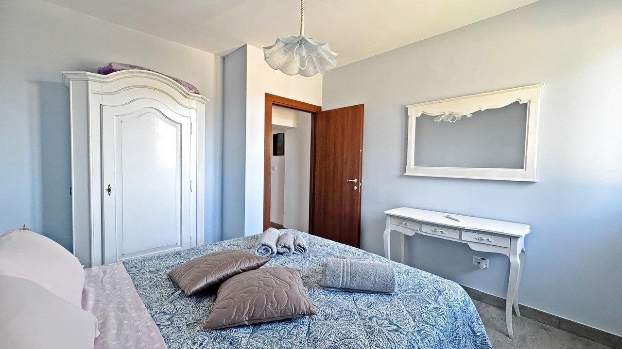 Photo of Bedroom in Atina
