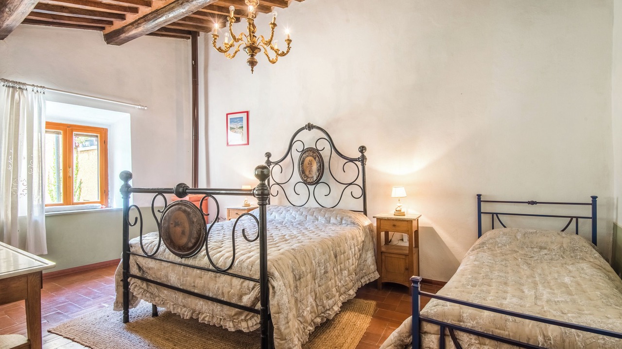 Photo of Bedroom in Montieri