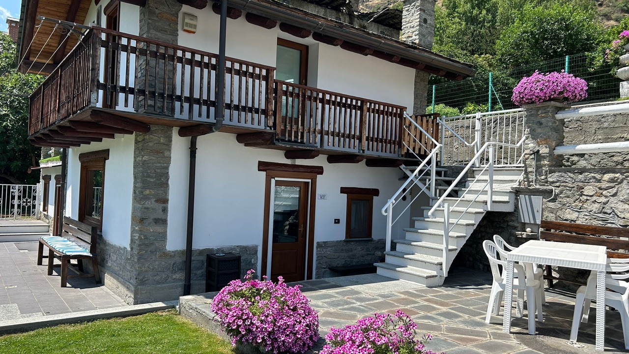Photo of Outdoor in Montan-Angelin-Arensod