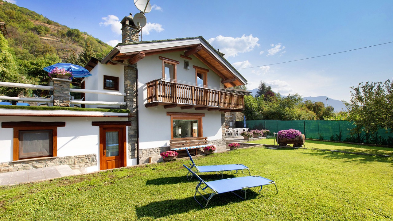 Photo of Outdoor in Montan-Angelin-Arensod