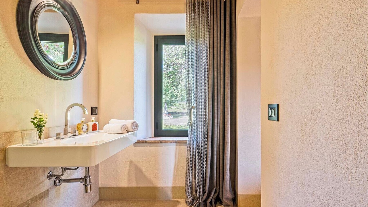 Photo of Bathroom in Gaiole in Chianti