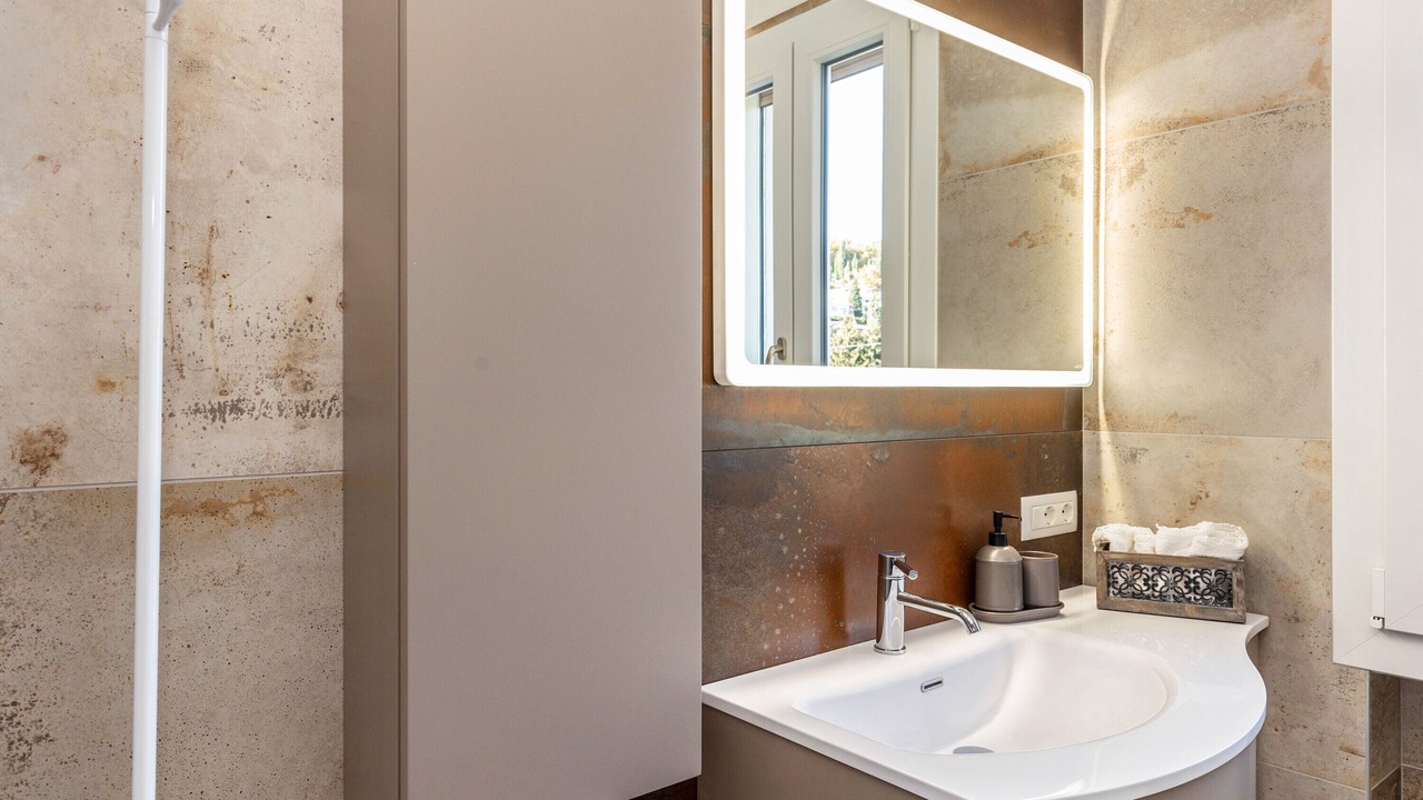 Photo of Bathroom in Torri del Benaco