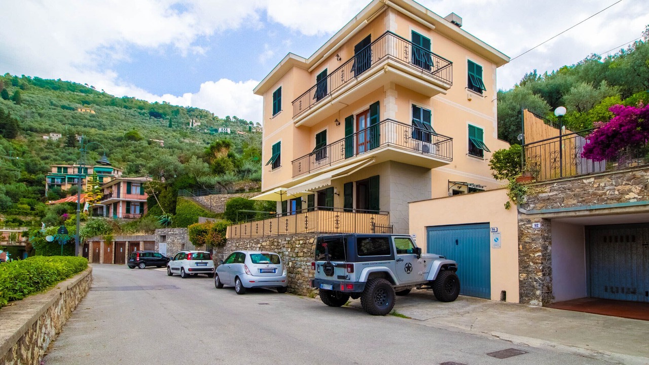 Photo of Others in Recco