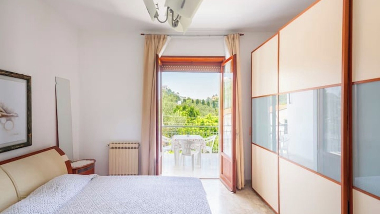 Photo of Bedroom in Minturno