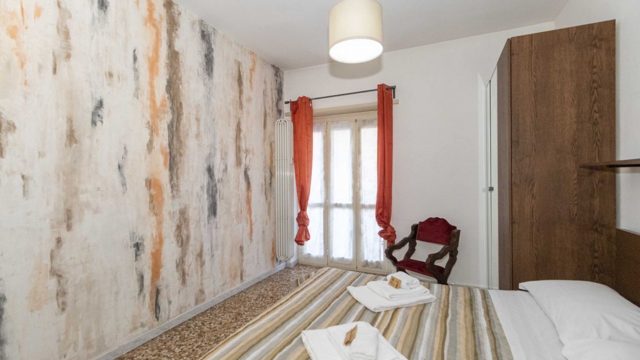Photo of Bedroom in Mirafiori