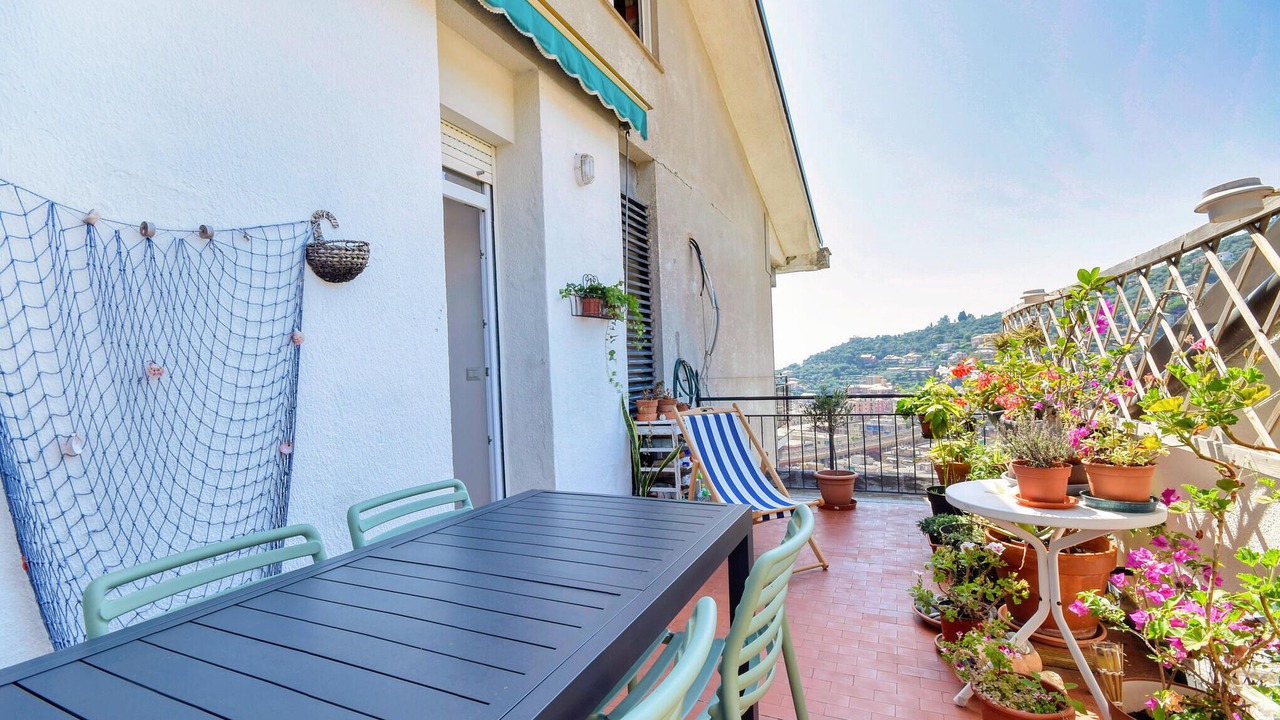 Photo of Others in Recco