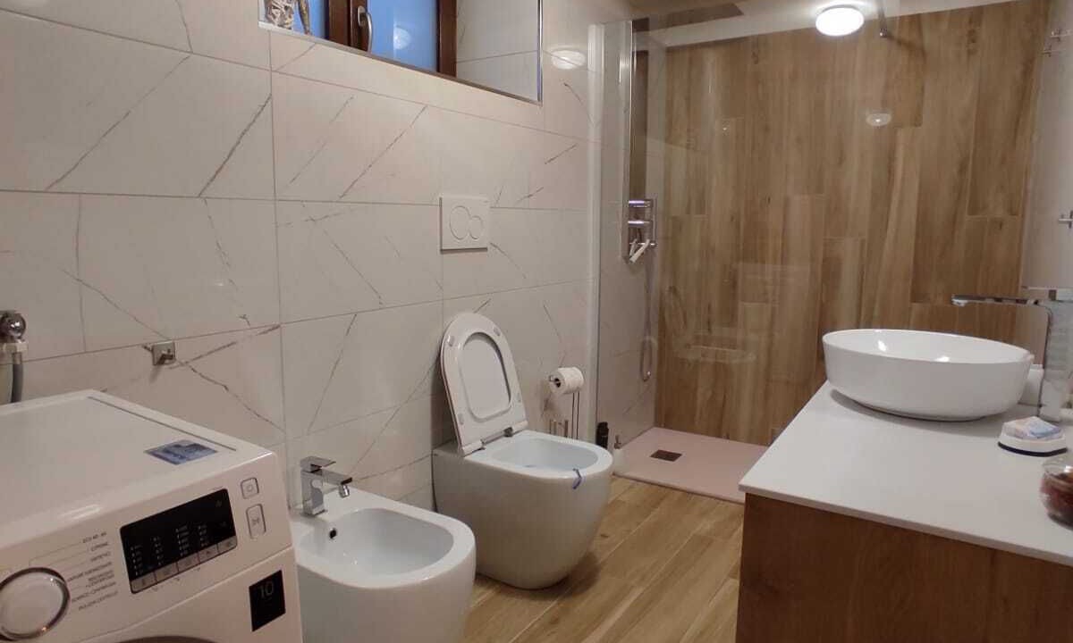 Photo of Bathroom in Alpette