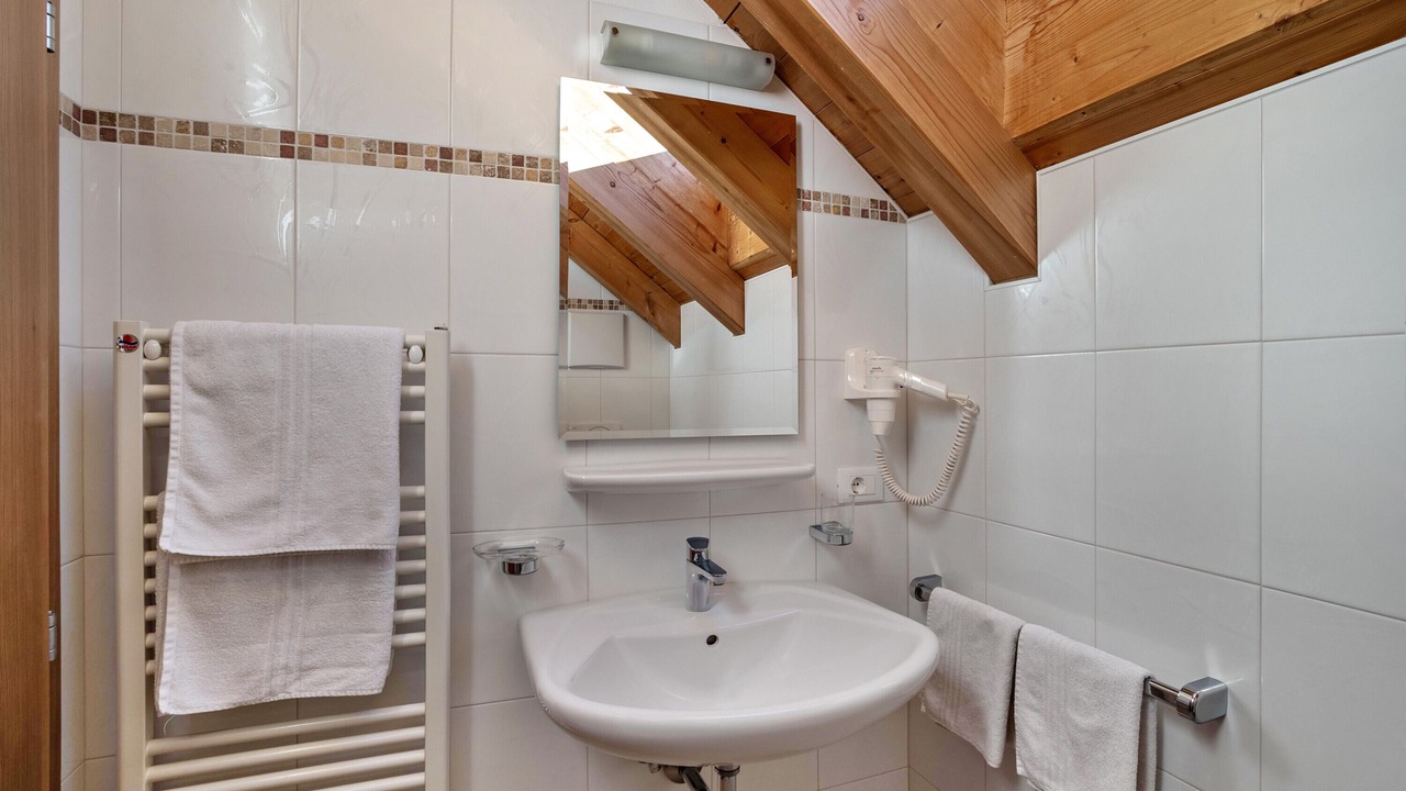 Photo of Bathroom in Casola