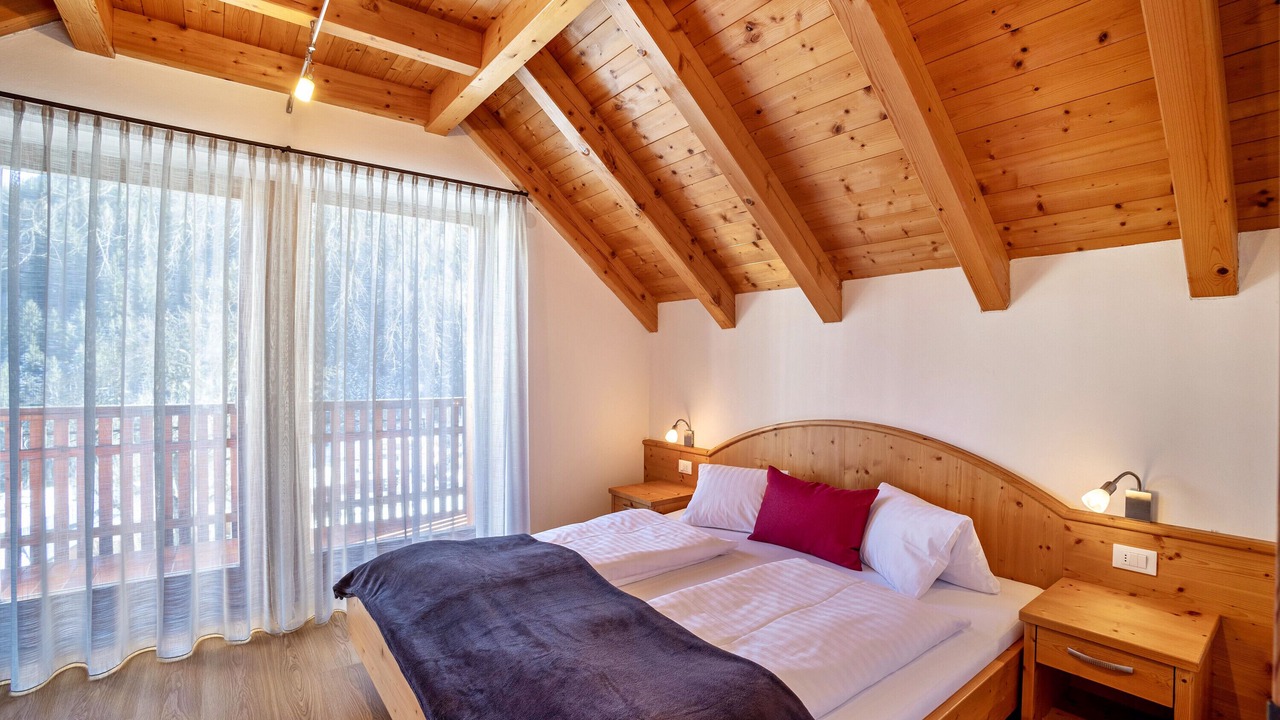 Photo of Bedroom in Casola
